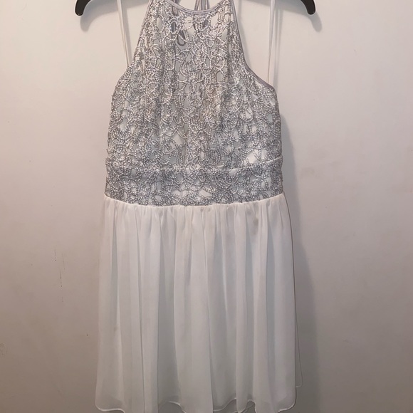 Mid-length homecoming/ formal dress - Picture 1 of 4